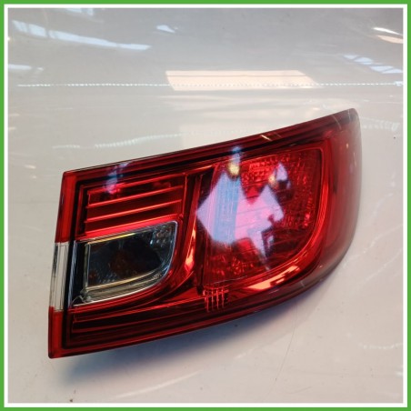Fanale Fanalino Posteriore Destro DX RENAULT CLIO 4a Serie 265506608R Usato