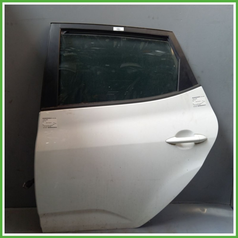 Porta Portiera Sportello Posteriore Sinistra SX BIANCO KIA VENGA Monovolume 2010 2015 Originale Usato