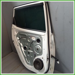 Porta Portiera Sportello Posteriore Sinistra SX BIANCO KIA VENGA Monovolume 2010 2015 Originale Usato
