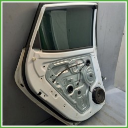 Porta Portiera Sportello Posteriore Sinistra SX BIANCO KIA VENGA Monovolume 2010 2015 Originale Usato