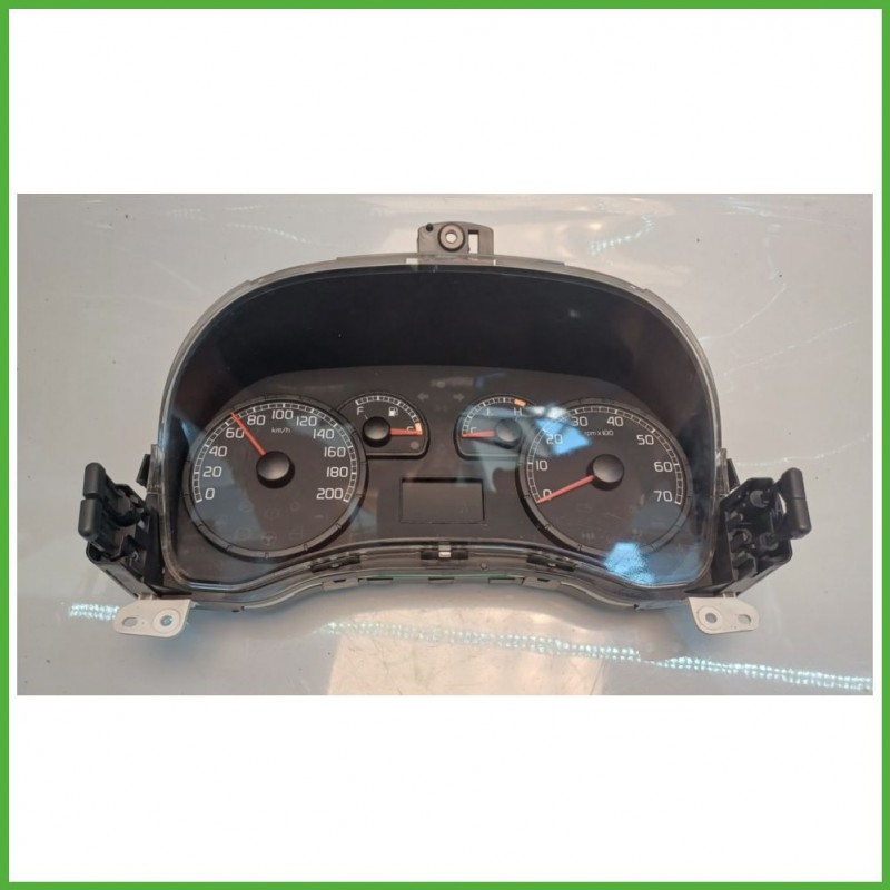 Quadro strumenti contachilometri tachimetro VEGLIA BORLETTI FIAT PUNTO 2U 1.2 8V 46833397