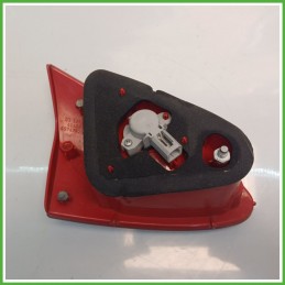 Fanale Fanalino Posteriore Destro DX OLSA 03.321.01.0 ALFA ROMEO 147 W8 46556348 Usato