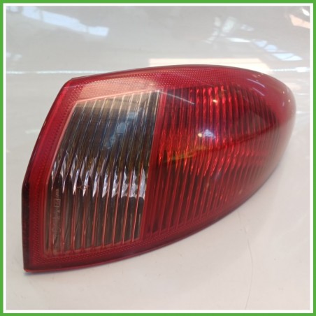 Fanale Fanalino Posteriore Destro DX OLSA 03.323.01 ALFA ROMEO 147 W8 46556347 Usato