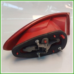 Fanale Fanalino Posteriore Destro DX OLSA 03.323.01 ALFA ROMEO 147 W8 46556347 Usato