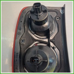 Fanale Fanalino Posteriore Destro DX VALEO 2296 LAND ROVER FREELANDER AMR4003 Usato