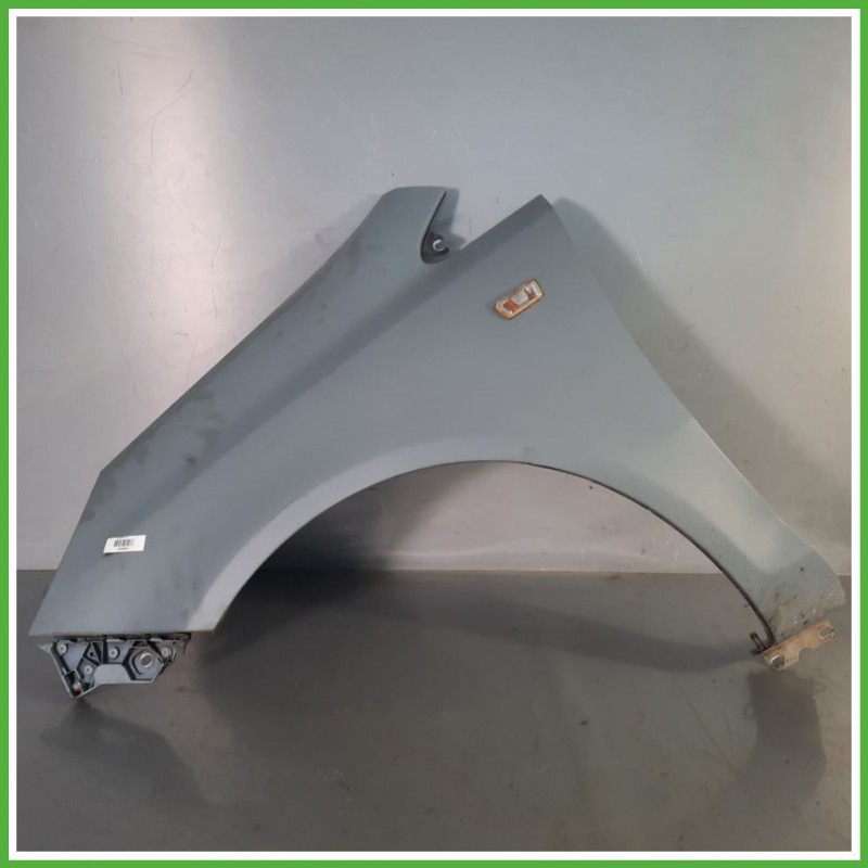 Parafango Anteriore Sinistra SX OPEL CORSA S07 Berlina 2006 2011 GRIGIO 4XU Originale Usato