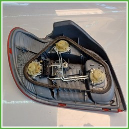 Fanale Fanalino Posteriore Destro DX KOITO TOYOTA YARIS FRP 815510D070 Usato