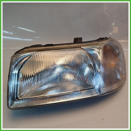 Faro Fanale Proiettore Anteriore Sinistro SX VALEO LAND ROVER FREELANDER XBC001750 Usato