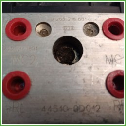 Centralina ABS Modulo Pompa BOSCH 0273004994 440500D013 TOYOTA YARIS FRP Originale Usato