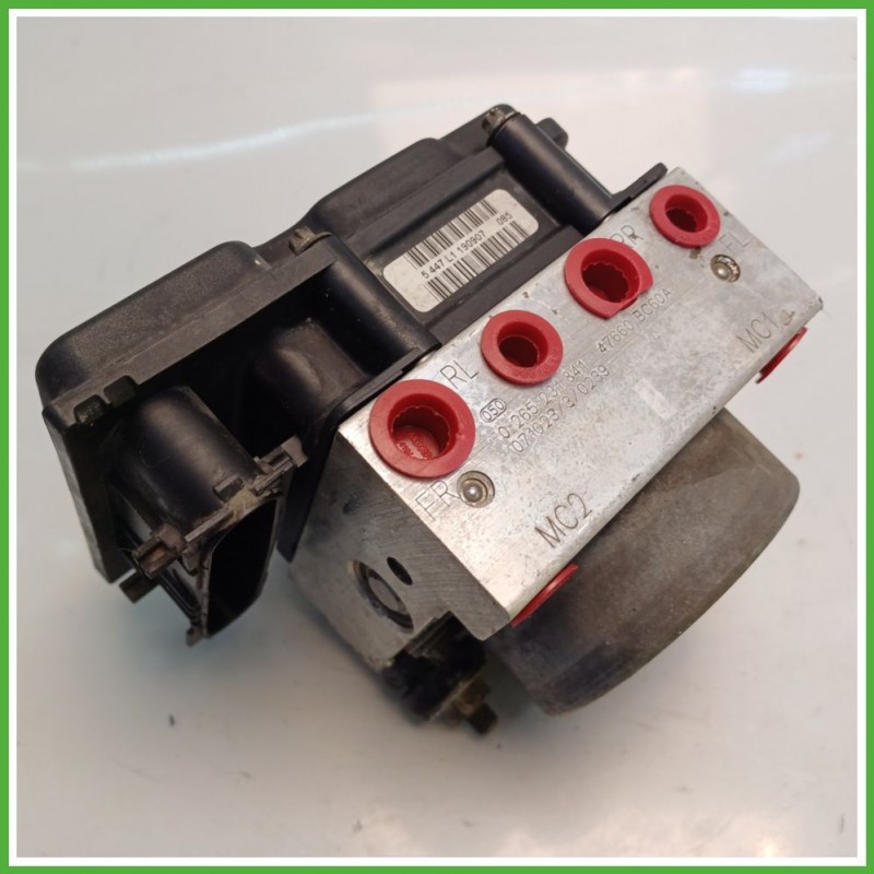 Centralina ABS Modulo Pompa BOSCH 0265800574 47660BC66A NISSAN MICRA K12E Originale Usato