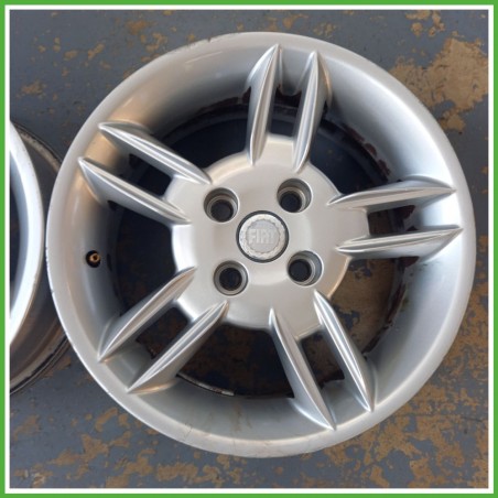 Cerchio Singolo in Lega FIAT GRANDE PUNTO (2Y) (dal 06/2005 al 05/2008) 14 pollici 14" 6.0J 4x100 ET 33 originale usato al pz