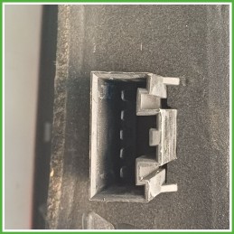 Fanale Fanalino Posteriore Destro DX VALEO FORD FIESTA CBK 1324563 Usato