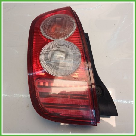 Fanale Fanalino Posteriore Sinistro SX VALEO NISSAN MICRA K12E 26555AX720 Usato