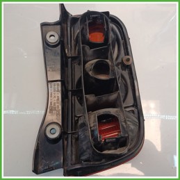 Fanale Fanalino Posteriore Sinistro SX VALEO NISSAN MICRA K12E 26555AX720 Usato