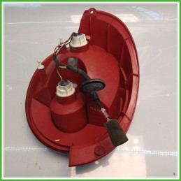 Fanale Fanalino Posteriore Destro DX CHEVROLET (DAEWOO) MATIZ M200 42403115 Usato
