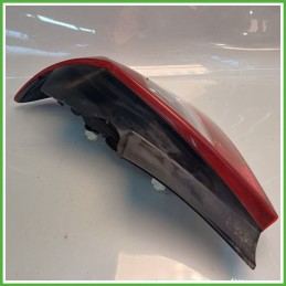 Fanale Fanalino Posteriore Destro DX VALEO 89318821 OPEL CORSA S07 93190951 Usato