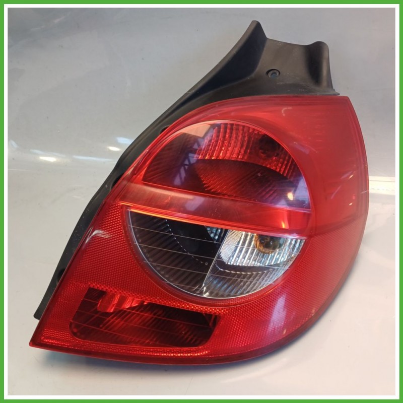 Fanale Fanalino Posteriore Destro DX VALEO RENAULT CLIO 3a Serie 8200459960 Usato