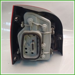 Fanale Fanalino Posteriore Destro DX YORKA 62409 VOLKSWAGEN POLO 9N 6Q6945096Q Usato