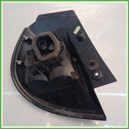 Fanale Fanalino Posteriore Destro DX SCINTEX 27.82.02.02 MITSUBISHI COLT 7a Serie MR957366 Usato