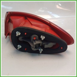 Fanale Fanalino Posteriore Sinistro SX OLSA 03.322.01.00 ALFA ROMEO 147 W8 46556349 Usato