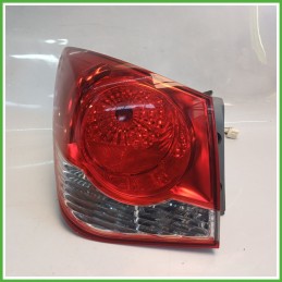 Fanale Fanalino Posteriore Sinistro SX SAMLIP CHEVROLET (DAEWOO) CRUZE J300 95393941 Usato