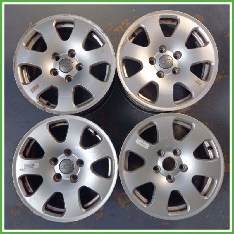 Cerchi in Lega AUDI A4 (8E) (dal 11/2000 al 11/2004) 15 pollici 15" 7.0J 5x112 ET 39 4pz originali usati