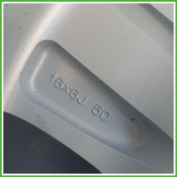 Cerchio Singolo in Lega DAIHATSU TERIOS 2a Serie (dal 04/2006 al 06/2013) 16 pollici 16" 6.0J 5x114.3 ET 50 usato al pz