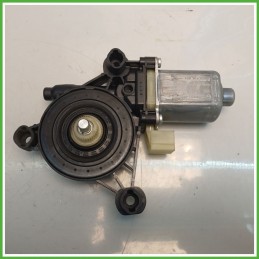 Motorino Alzavetro Anteriore Destro DX AUDI A3 8V 5 Porte 5Q0959801B 2016 2021 BOSCH 0130822717