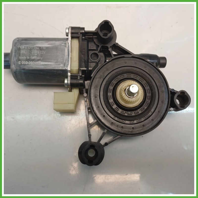 Motorino Alzavetro Anteriore Sinistro SX AUDI A3 8V 5 Porte 5Q0959802B 2016 2021 BOSCH 0130822716