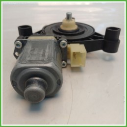 Motorino Alzavetro Anteriore Sinistro SX AUDI A3 8V 5 Porte 5Q0959802B 2016 2021 BOSCH 0130822716