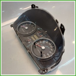 Quadro strumenti contachilometri tachimetro HYUNDAI GETZ 1.1 12V 940031C090