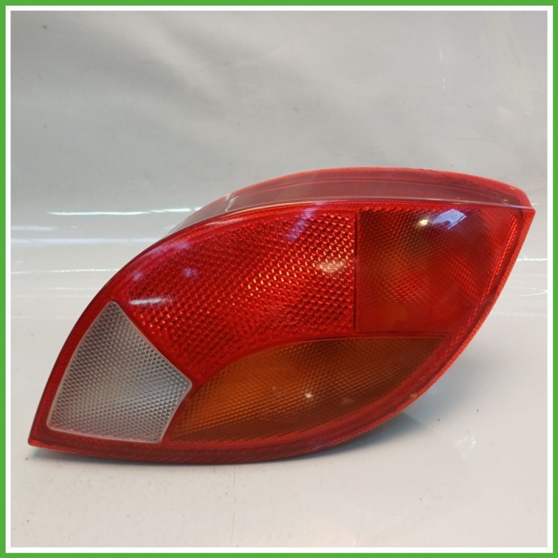 Fanale Fanalino Posteriore Destro DX SWF FORD KA CCQ 1105789 Usato