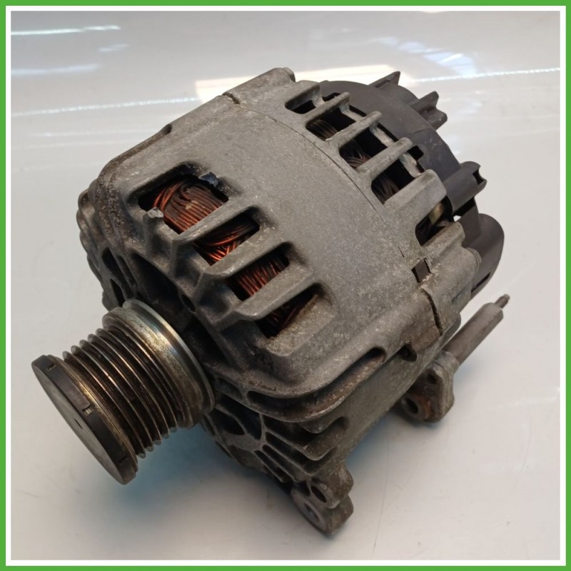 Alternatore VALEO TG14C043 AUDI A3 8V 04L903024S