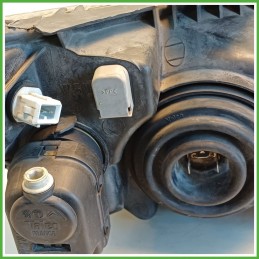 Faro Fanale Proiettore Anteriore Sinistro SX VALEO 89005132 PEUGEOT 206 620863 Usato
