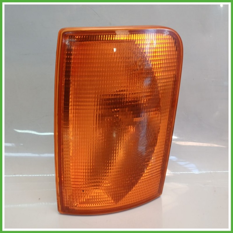Freccia Laterale Sinistro SX VALEO 67733140 VOLKSWAGEN LT III 28-46 2D0953041 Originale Usato