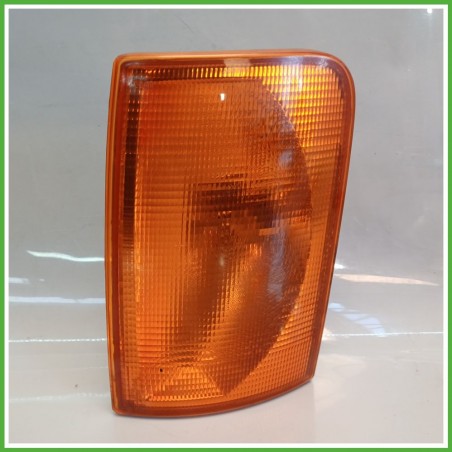 Freccia Laterale Sinistro SX VALEO 67733140 VOLKSWAGEN LT III 28-46 2D0953041 Originale Usato
