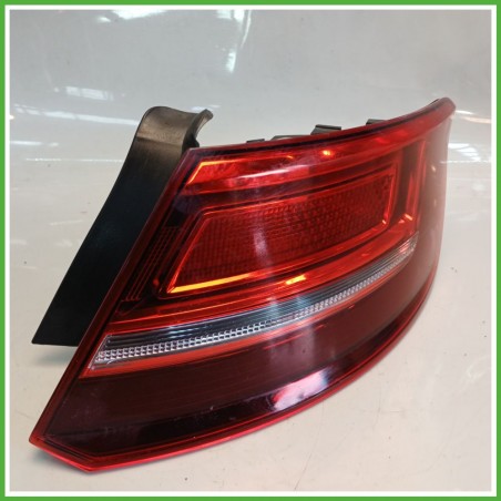 Fanale Fanalino Posteriore Destro DX HELLA 2SD.012.838-02 AUDI A3 8V 8V4945070 Usato