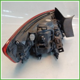 Fanale Fanalino Posteriore Destro DX HELLA 2SD.012.838-02 AUDI A3 8V 8V4945070 Usato
