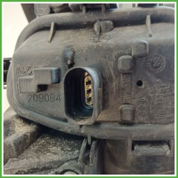 Fanale Fanalino Posteriore Destro DX HELLA 2SD.012.838-02 AUDI A3 8V 8V4945070 Usato
