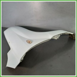 Parafango Anteriore Destra DX KIA SPORTAGE 2a Serie SUV 2004 2008 BIANCO Originale Usato