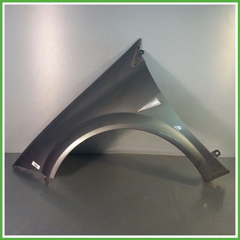 Parafango Anteriore Sinistra SX RENAULT MEGANE 2a Serie Berlina 2002 2006 GRIGIO Originale Usato