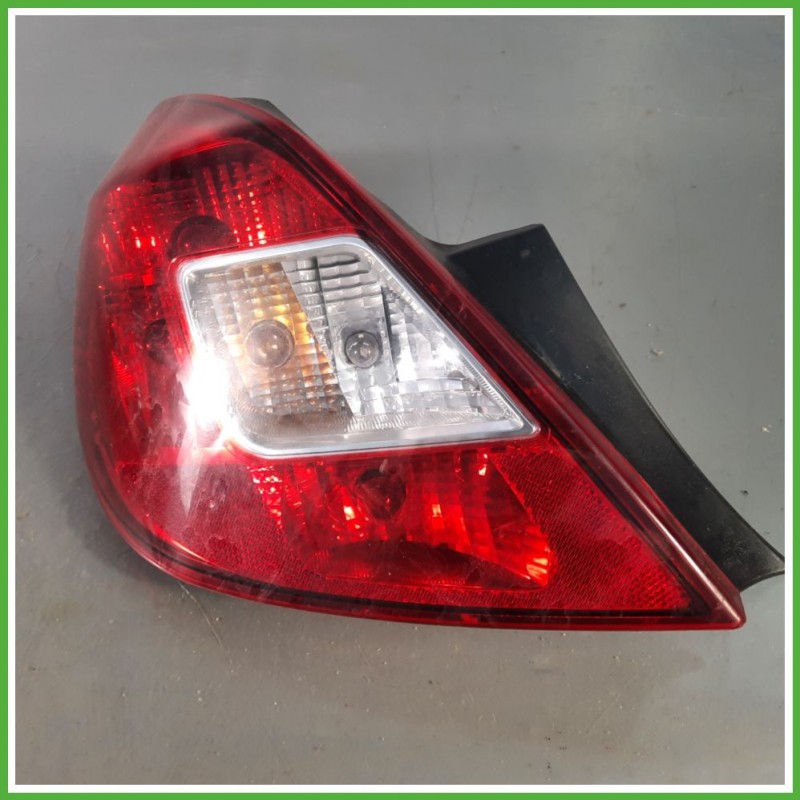 Fanale Fanalino Posteriore Sinistro SX VALEO 89392995 OPEL CORSA S07 93190950 Usato