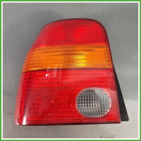 Fanale Fanalino Posteriore Sinistro SX CARELLO 38030748 SEAT AROSA 6H 6H0945111D Usato