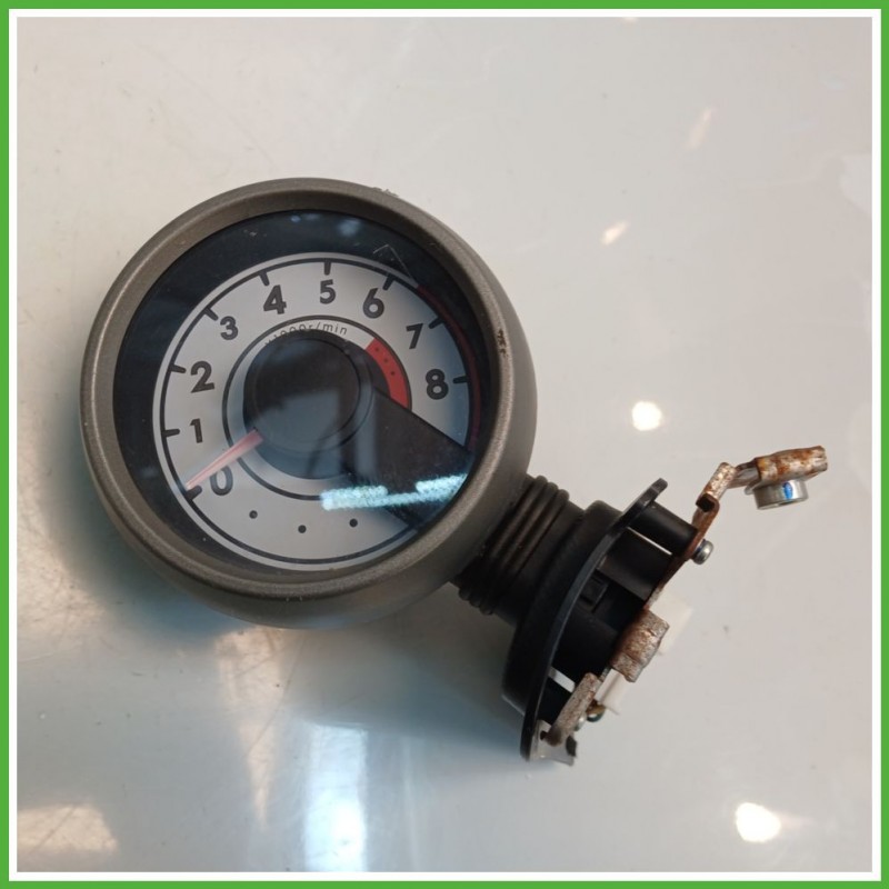 Quadro strumenti contachilometri tachimetro TOYOTA AYGO 1a Serie 1.0 12V 832700H010B1