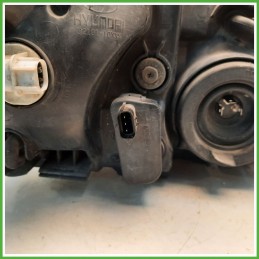 Faro Fanale Proiettore Anteriore Sinistro SX HYUNDAI 921101CXXX HYUNDAI GETZ 921101C010 Usato