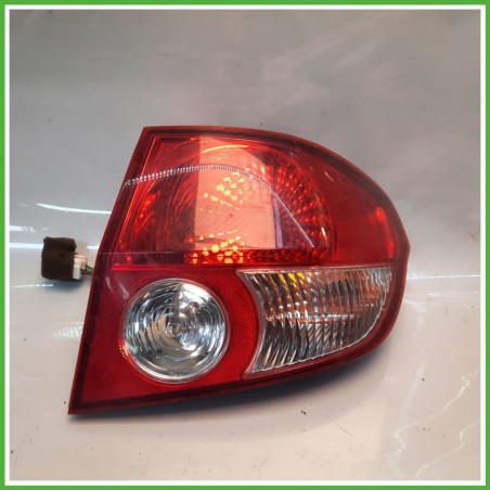 Fanale Fanalino Posteriore Destro DX HYUNDAI 92402-1CXXX HYUNDAI GETZ 924021C010 Usato