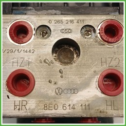 Centralina ABS Modulo Pompa BOSCH 0273004132 8E0614111AN VOLKSWAGEN PASSAT 3B Originale Usato