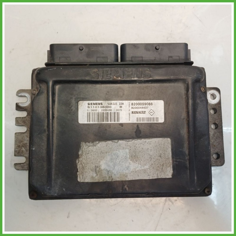 Centralina Motore Iniezione ECU SIEMENS S110138000 RENAULT MEGANE 1a Serie 1.6 16V 79kw 8200214973 1999 2003