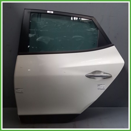 Porta Portiera Sportello Posteriore Sinistra SX BIANCO CREAMY WHITE TCW HYUNDAI ix35 SUV 2010 2013 Originale Usato