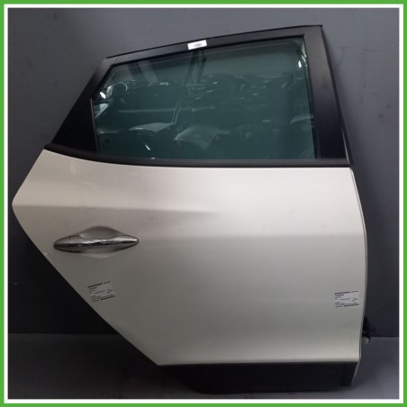 Porta Portiera Sportello Posteriore Destra DX BIANCO CREAMY WHITE TCW HYUNDAI ix35 SUV 2010 2013 Originale Usato